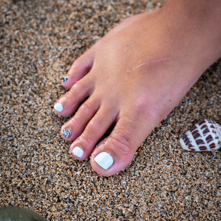 Pedicure: Pupu Poniuniu 1 (Hebrew Cone)