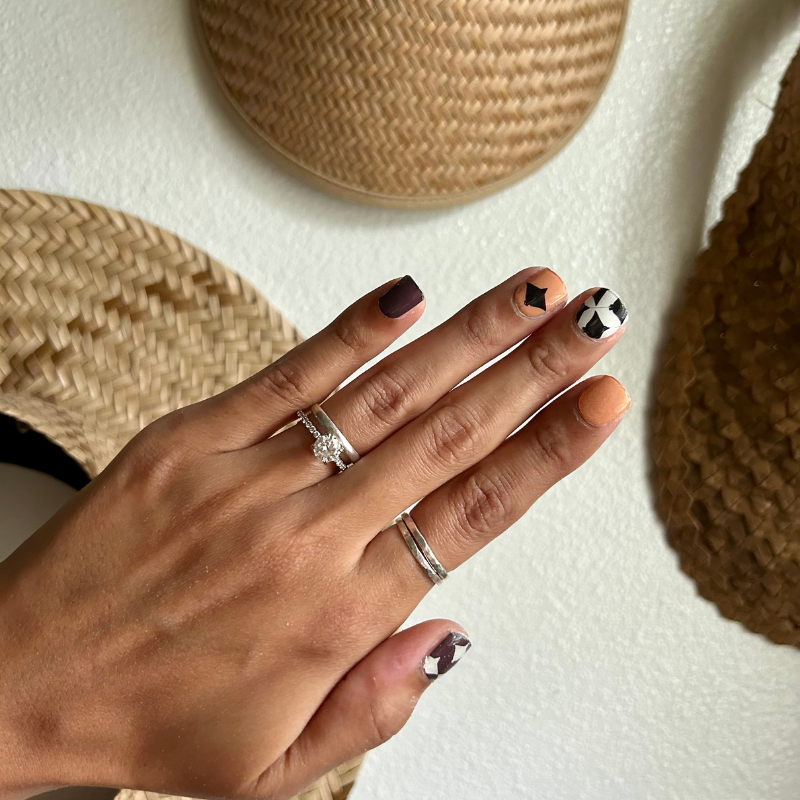 PROWLANU X IWI NAILS: HIHIMANU