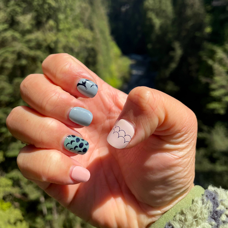 Holoholo Collection: Lako ia